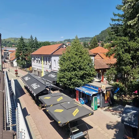Old School Pub * Gracanica (Tuzla)